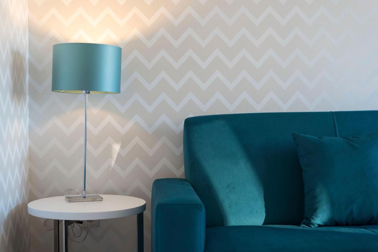 Lovelystay - Trindade Cozy Apartment Porto Eksteriør billede